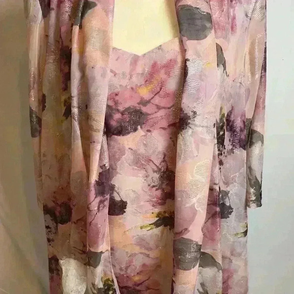 R&M Richards Pink Flower Embellished Lace Sheath Dress & Jacket (Size 18) - Picture 6 of 10